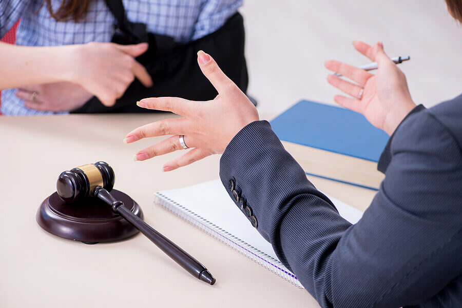 how to hire a personal injury lawyer